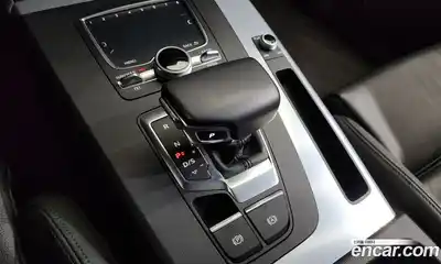 Audi Q5 2020 2.0 автомат (гидро), миниатюра 9