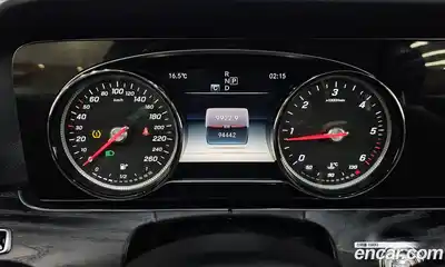 Mercedes-Benz E-Class 2018 1.9 автомат (гидро), миниатюра 8
