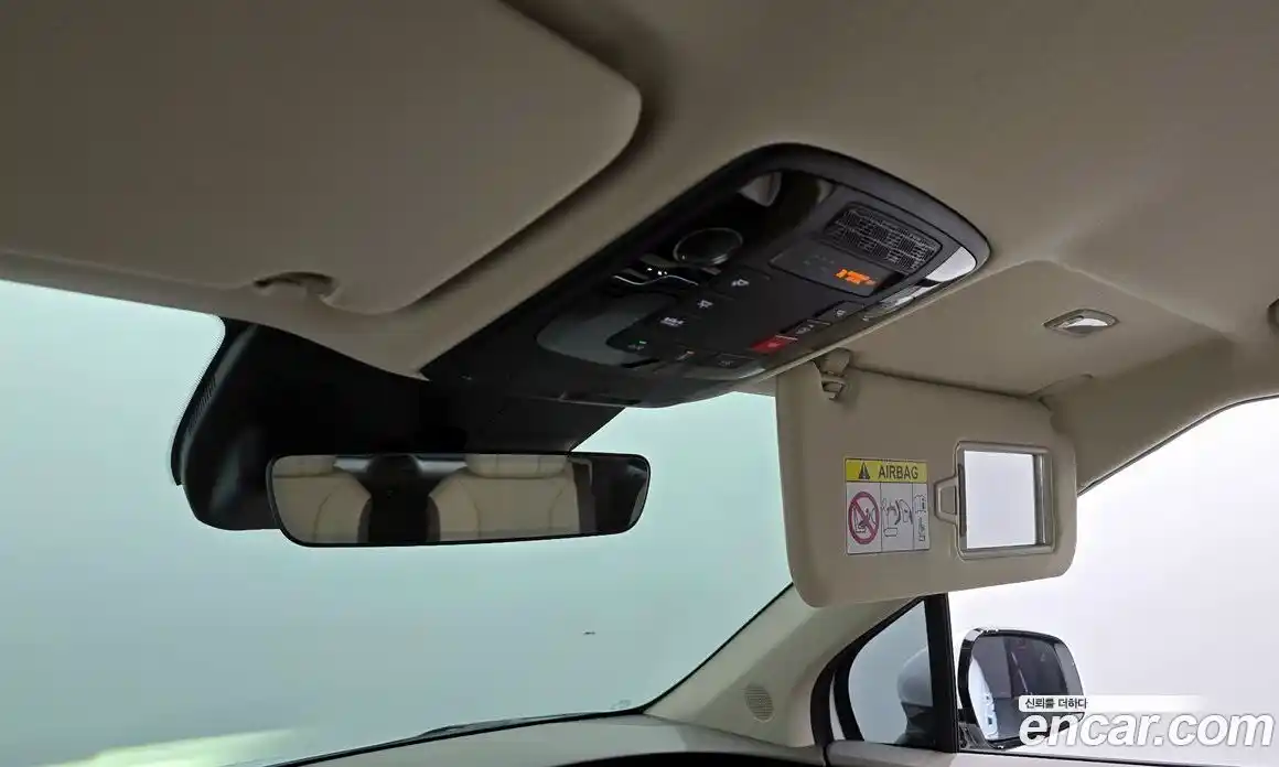 Kia Carnival 2024 1.6 автомат (гидро), фото 19