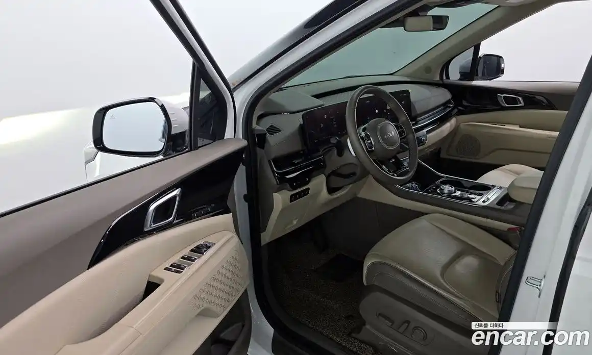 Kia Carnival 2024 1.6 автомат (гидро), фото 10