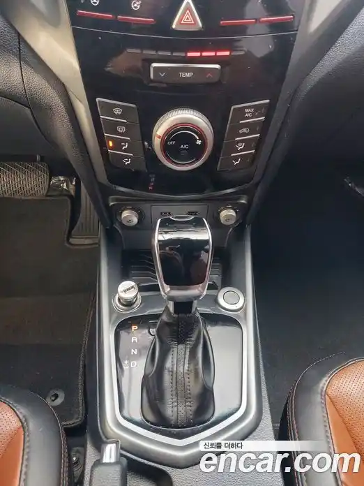 SsangYong TIBOLI 2019 1.6 автомат (гидро), фото 13