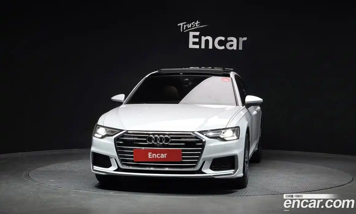 Audi A6 2022 2.0 автомат (гидро), фото 3