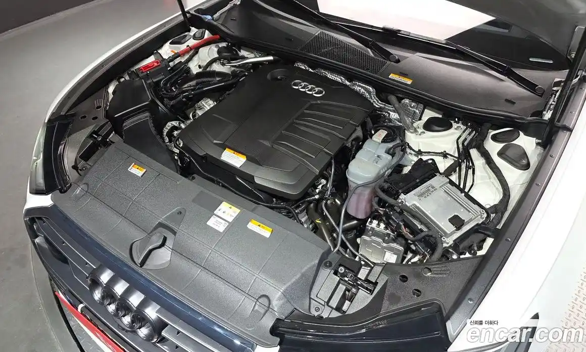 Audi A6 2022 2.0 автомат (гидро), фото 6
