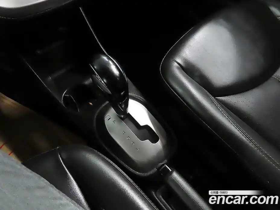 Chevrolet Spark 2017 1.0 автомат (гидро), фото 13