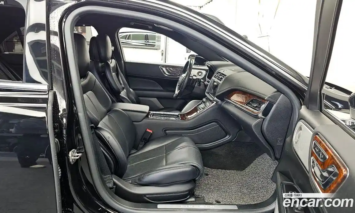 Lincoln Continental 2019 3.0 гидро, фото 11