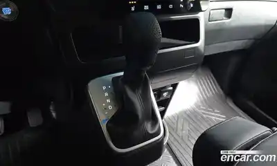Hyundai Staria 2024 2.2 автомат (гидро), миниатюра 12