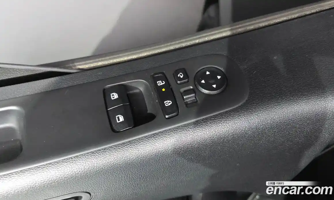Hyundai Staria 2024 2.2 автомат (гидро), фото 27