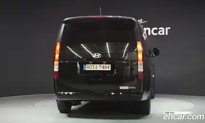 Hyundai Staria 2024 2.2 автомат (гидро), миниатюра 4