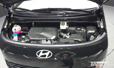 Hyundai Staria 2024 2.2 автомат (гидро), миниатюра 6