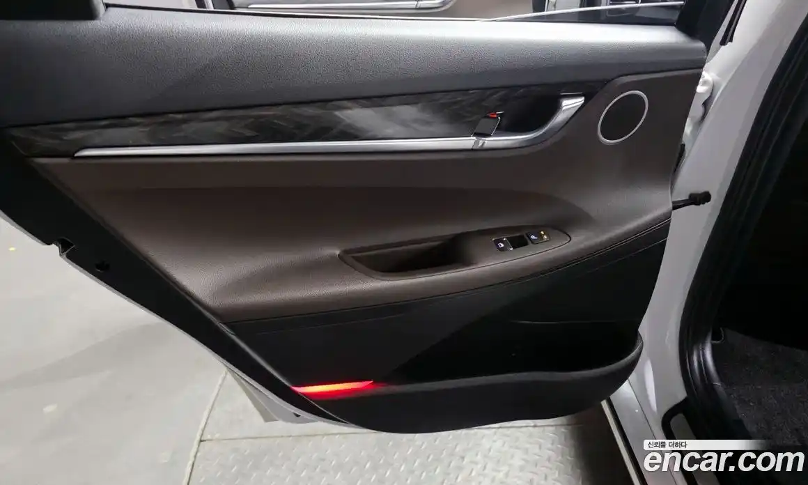 Hyundai Grandeur 2017 2.4 автомат (гидро), фото 15