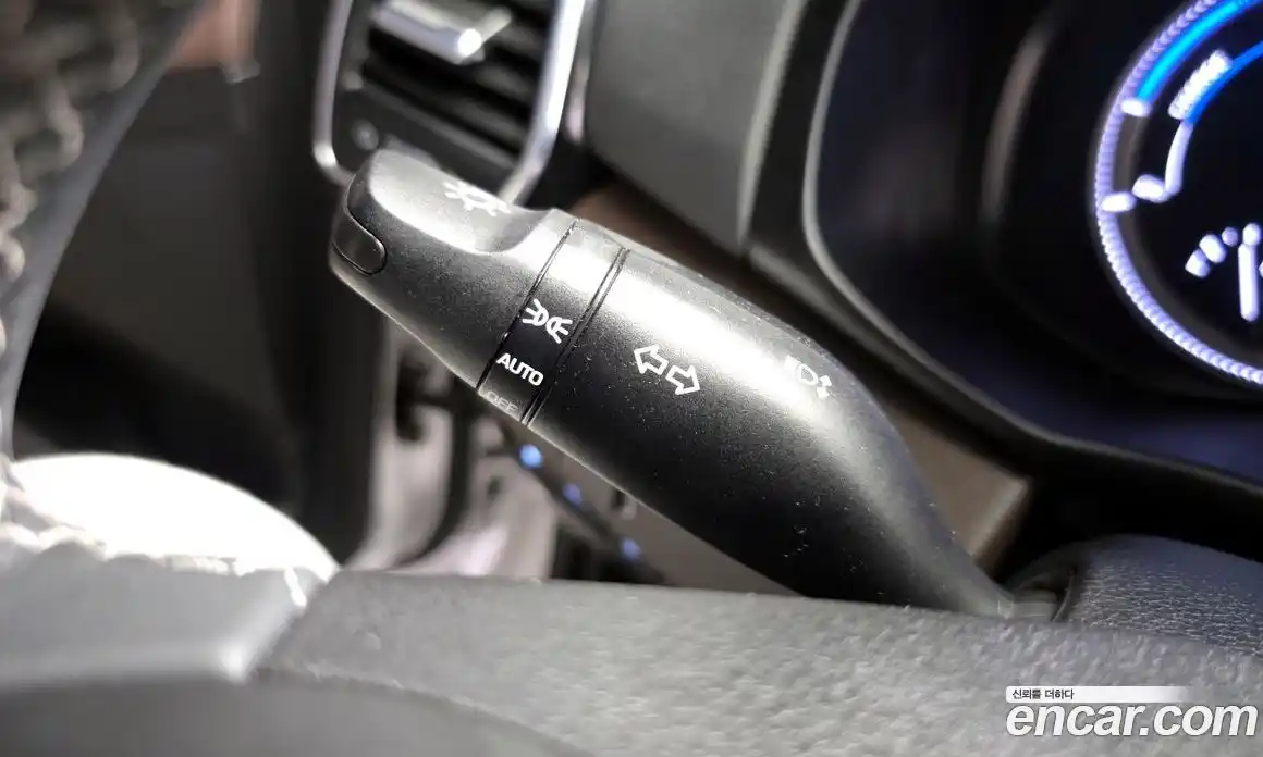 Hyundai Grandeur 2017 2.4 автомат (гидро), фото 21
