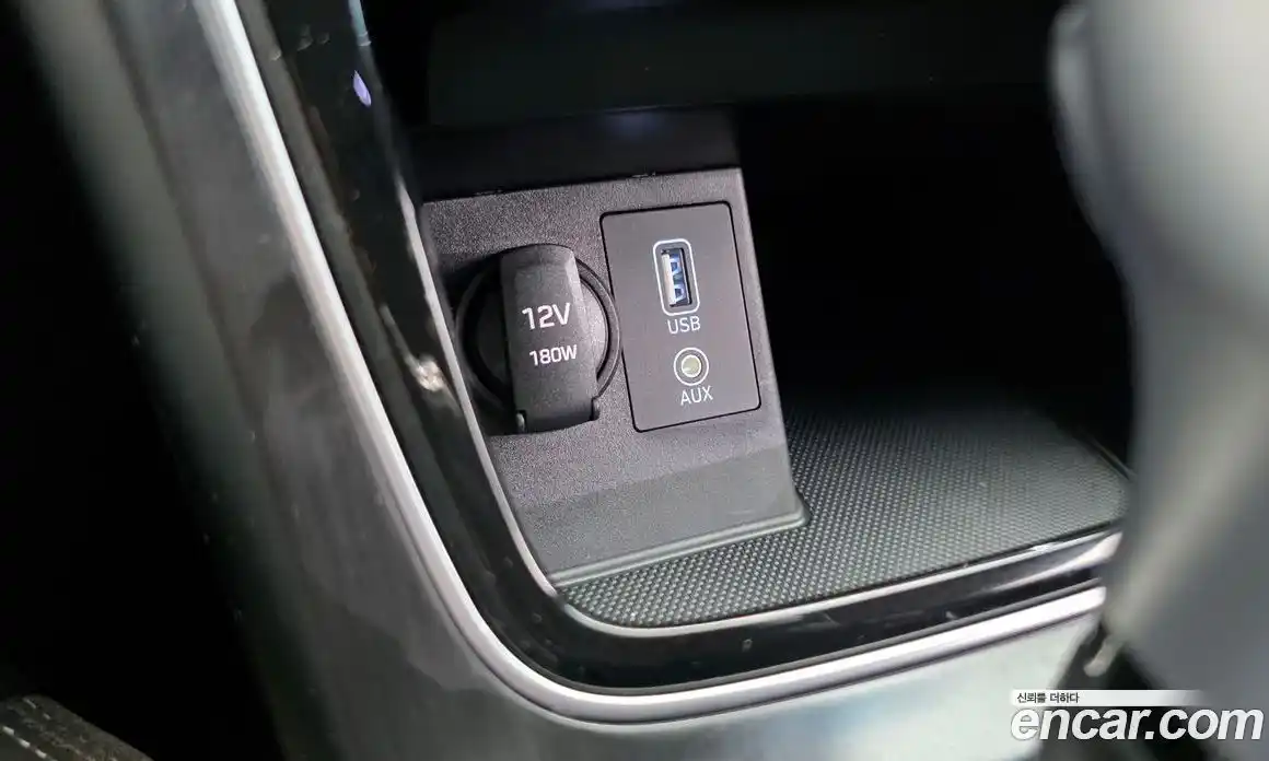 Hyundai Grandeur 2017 2.4 автомат (гидро), фото 25