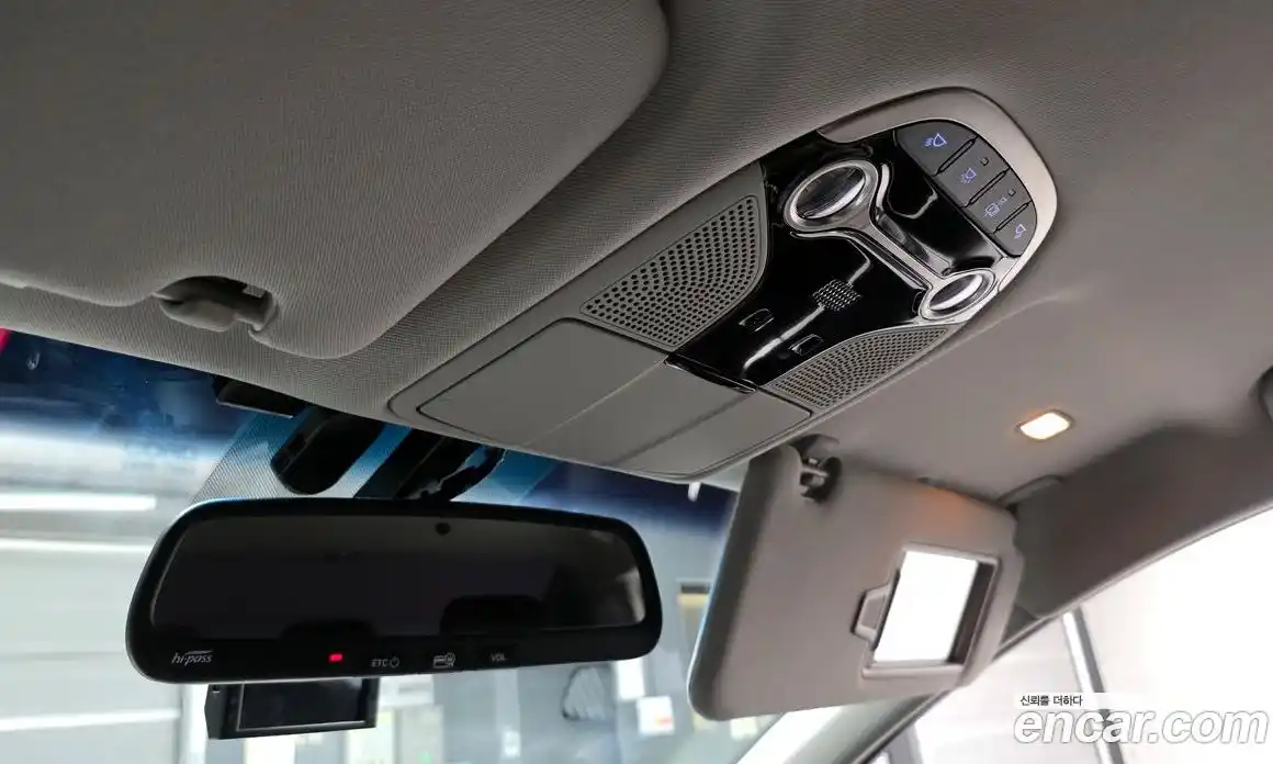 Hyundai Grandeur 2017 2.4 автомат (гидро), фото 26