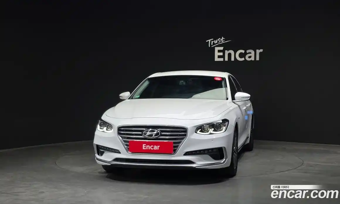 Hyundai Grandeur 2017 2.4 автомат (гидро), фото 3