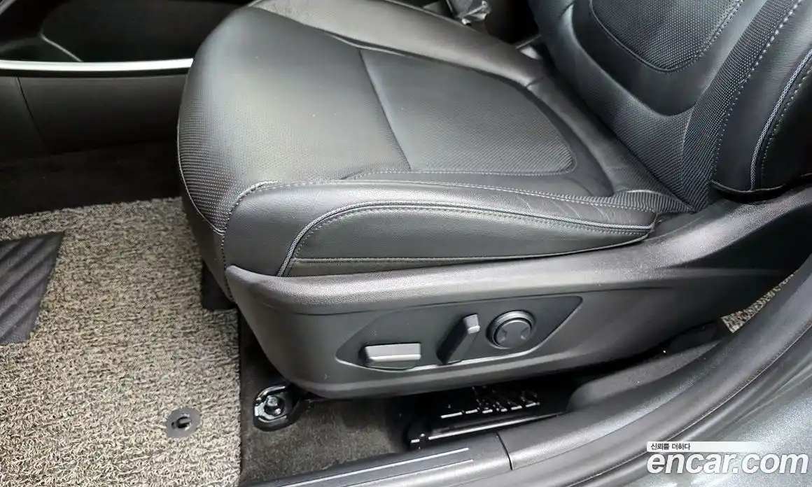 Hyundai Tucson 2021 1.6 автомат (гидро), фото 32
