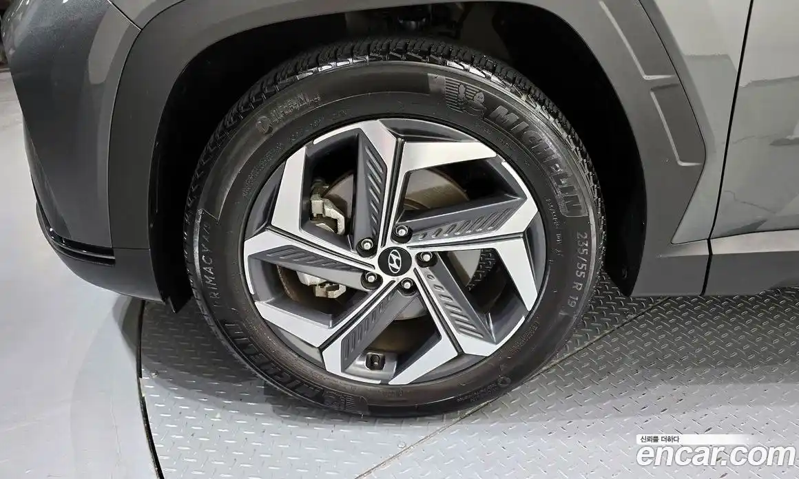 Hyundai Tucson 2021 1.6 автомат (гидро), фото 5