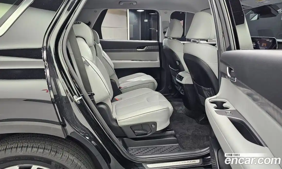 Hyundai Palisade 2024 2.2 автомат (гидро), фото 12