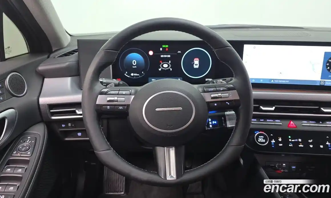 Hyundai Sonata 2024 2.0 автомат (гидро), фото 14