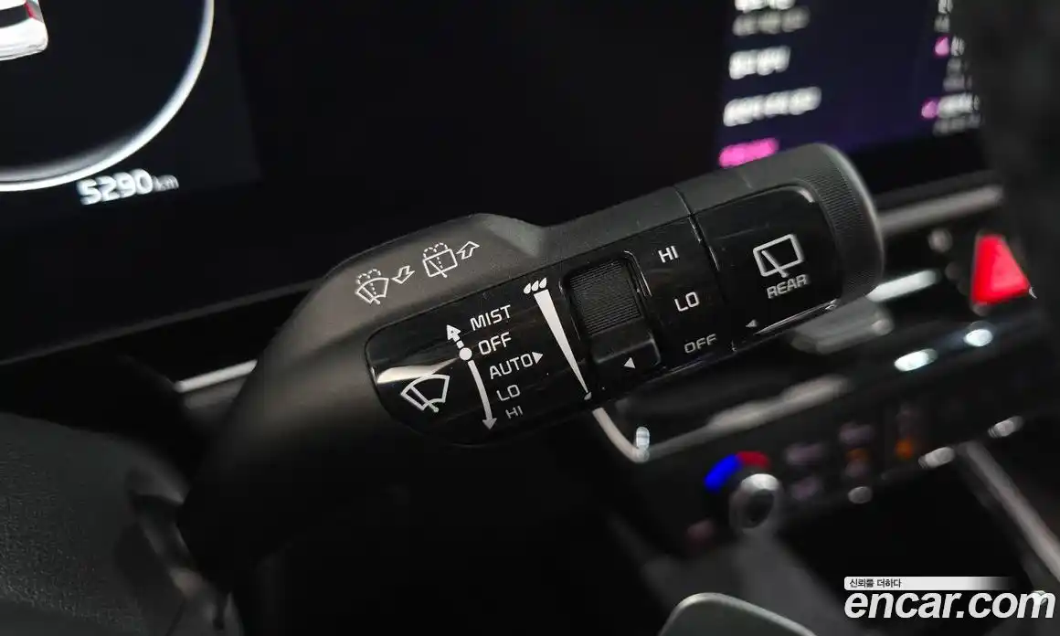 Kia Niro 2023 0.2 автомат (гидро), фото 26