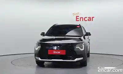 Kia Niro 2023 0.2 автомат (гидро), миниатюра 3
