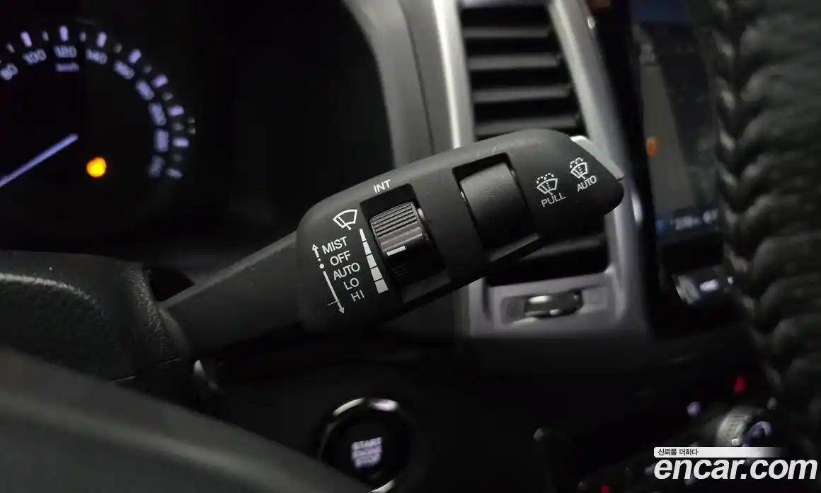 SsangYong Rexton 2019 2.2 автомат (гидро), фото 16