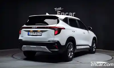 Kia Seltos 2024 1.6 автомат (гидро), миниатюра 2