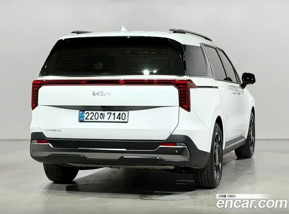 Kia Carnival 2024 3.5 автомат (гидро), фото 4