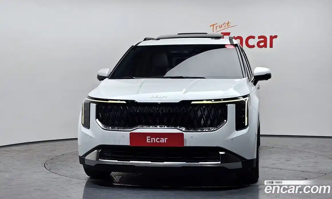 Kia Carnival 2024 1.6 автомат (гидро), фото 3