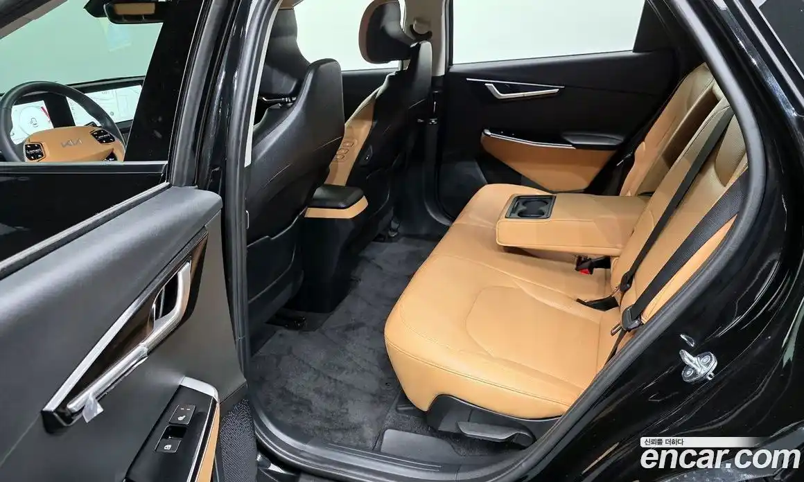 Kia EV6 2023 0.1 автомат (гидро), фото 18