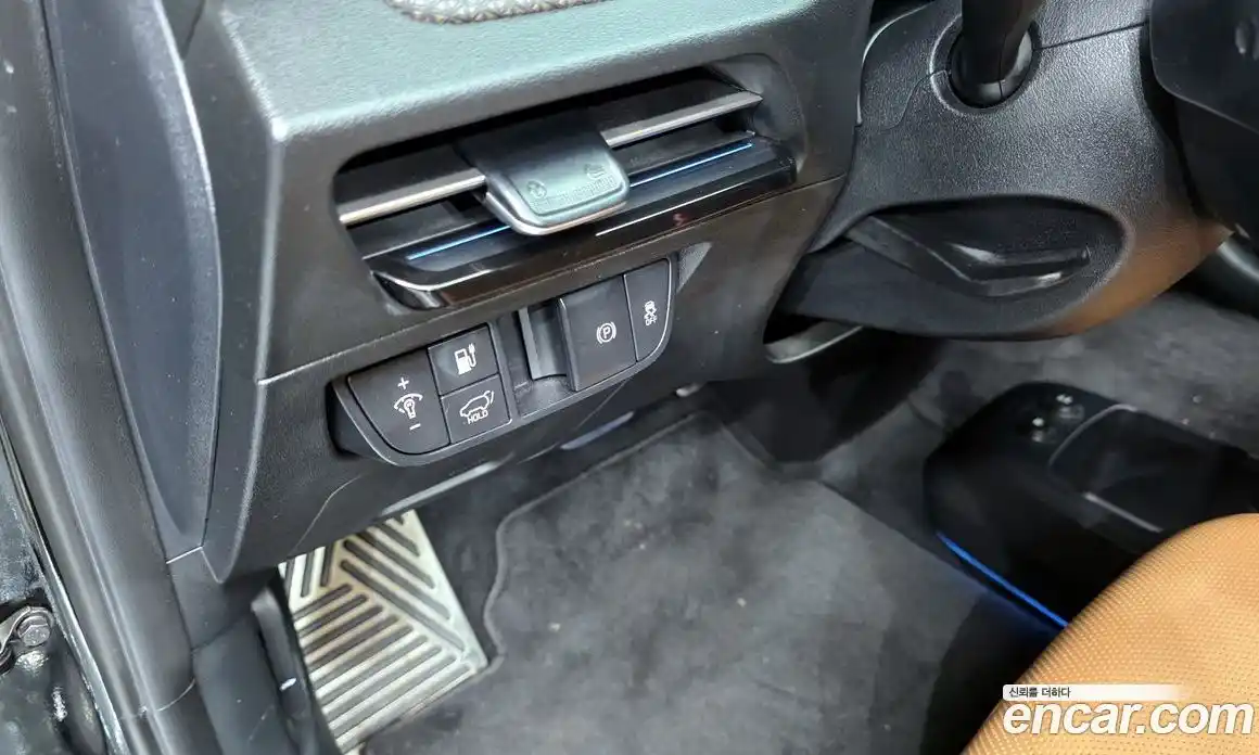 Kia EV6 2023 0.1 автомат (гидро), фото 24