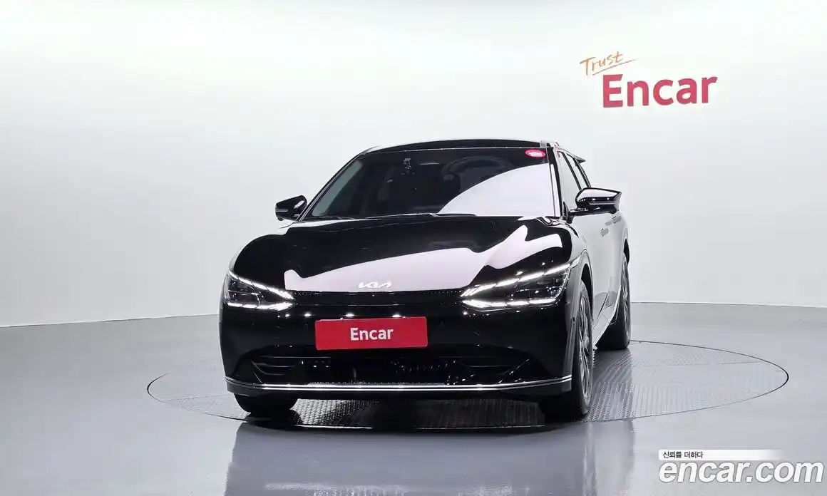 Kia EV6 2023 0.1 автомат (гидро), фото 3