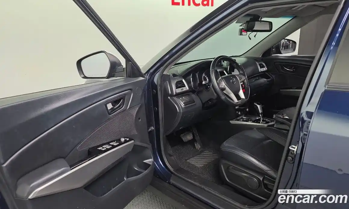 SsangYong TIBOLI 2015 1.6 автомат (гидро), фото 11