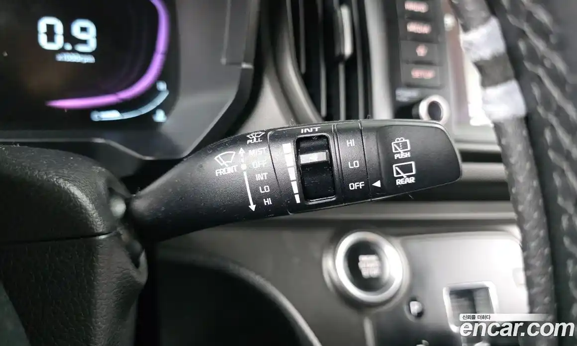 Kia Ray 2023 1.0 автомат (гидро), фото 29