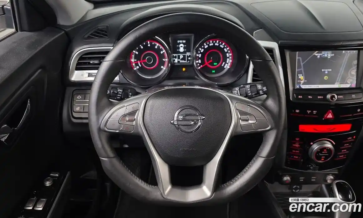 SsangYong TIBOLI 2015 1.6 автомат (гидро), фото 14
