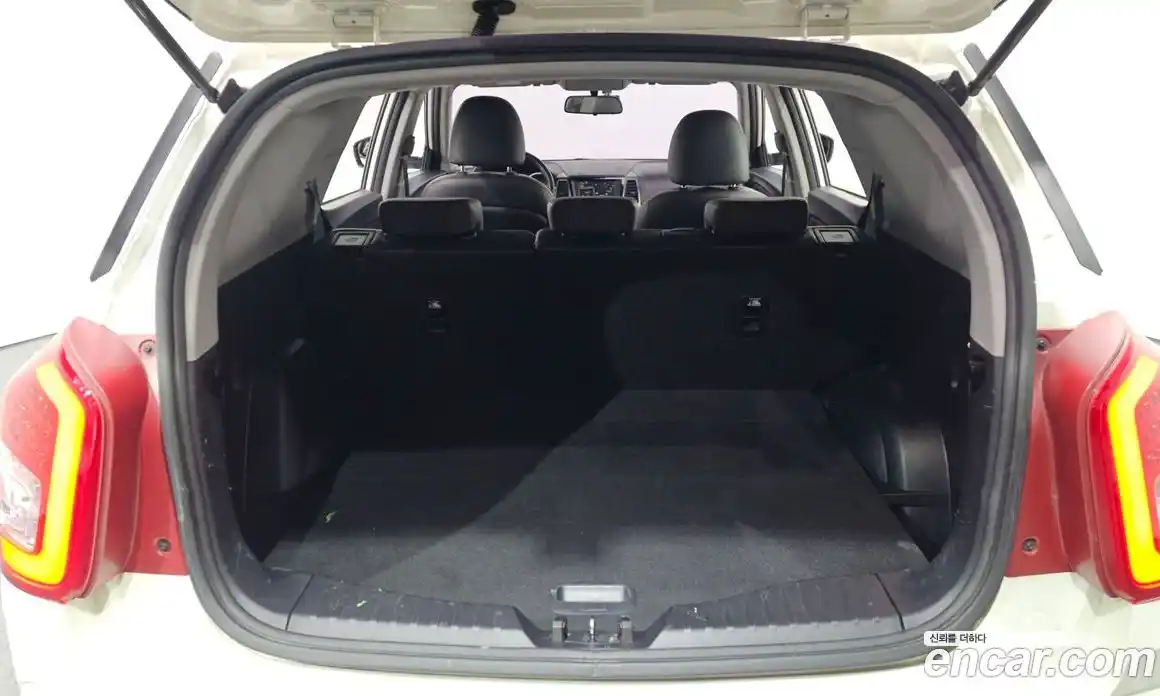 SsangYong TIBOLI 2018 1.6 автомат (гидро), фото 20