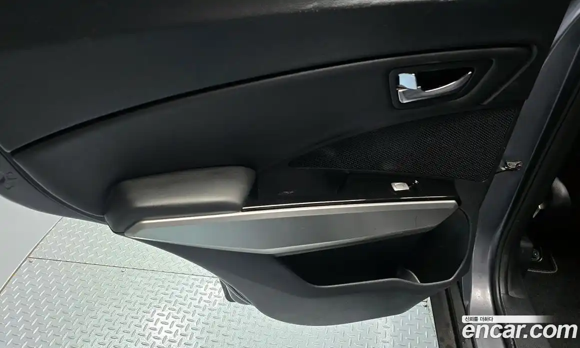 SsangYong TIBOLI 2015 1.6 автомат (гидро), фото 15