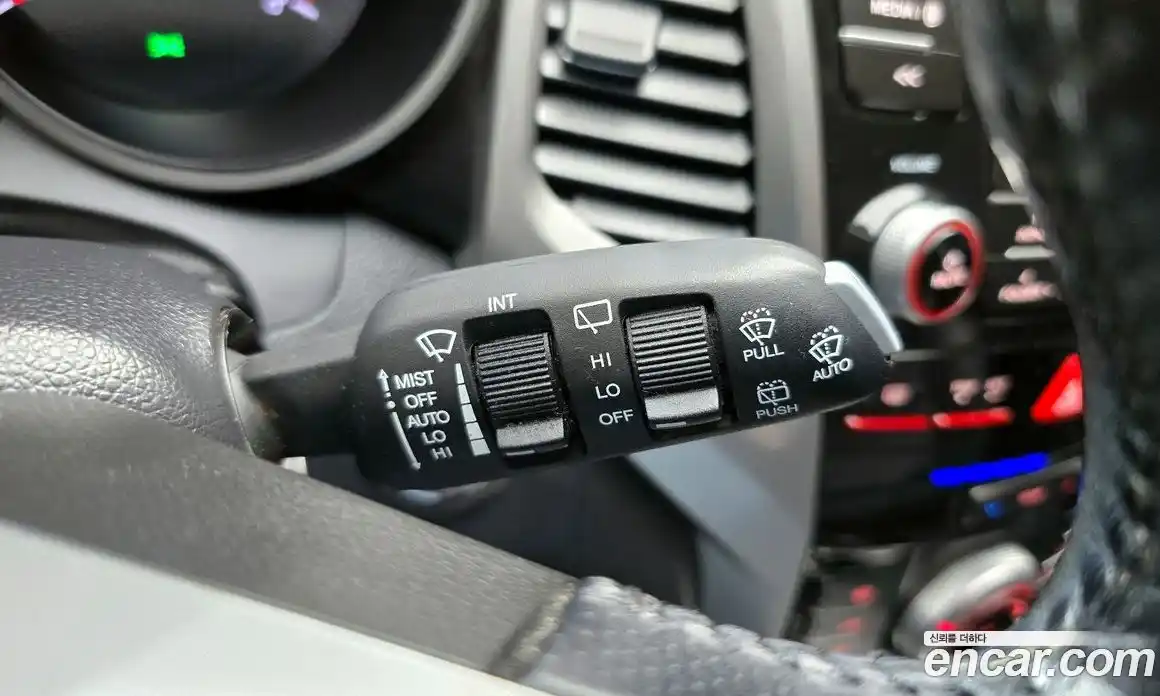 SsangYong TIBOLI 2015 1.6 автомат (гидро), фото 28