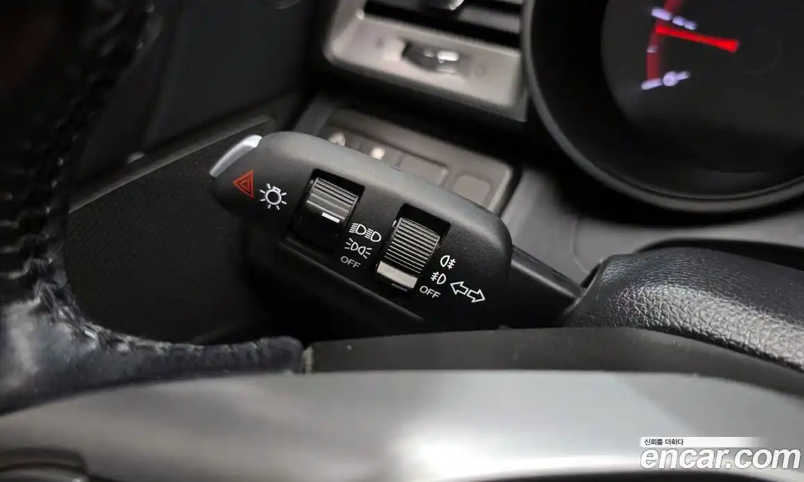SsangYong TIBOLI 2015 1.6 автомат (гидро), фото 29