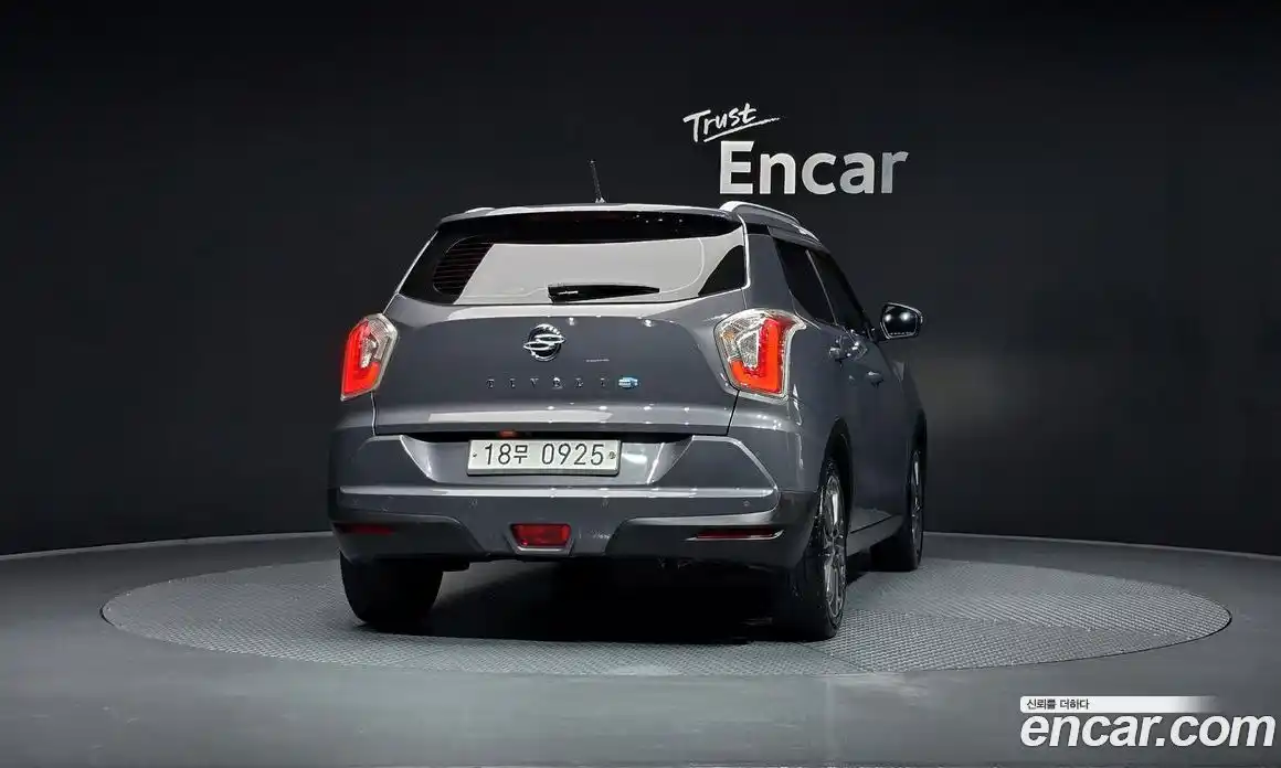 SsangYong TIBOLI 2015 1.6 автомат (гидро), фото 4