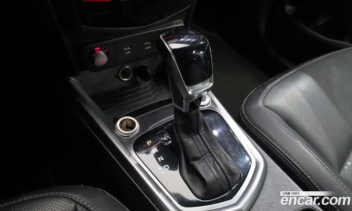 SsangYong TIBOLI 2019 1.6 автомат (гидро), фото 12