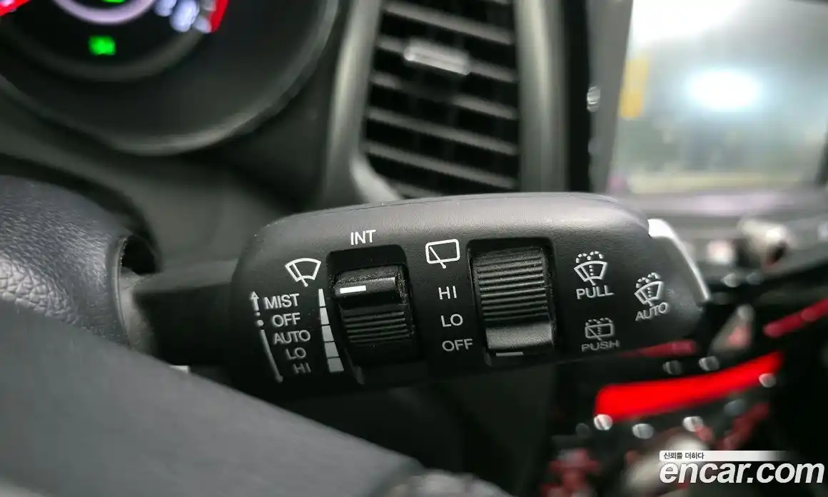 SsangYong TIBOLI 2019 1.6 автомат (гидро), фото 24
