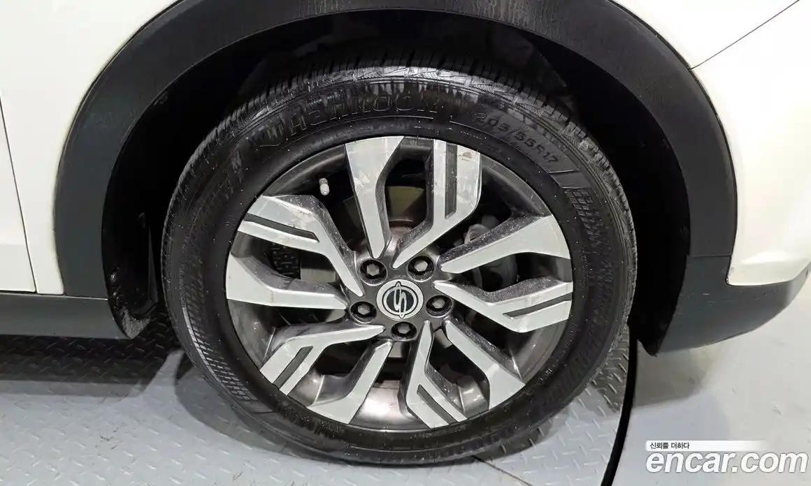 SsangYong TIBOLI 2019 1.6 автомат (гидро), фото 7