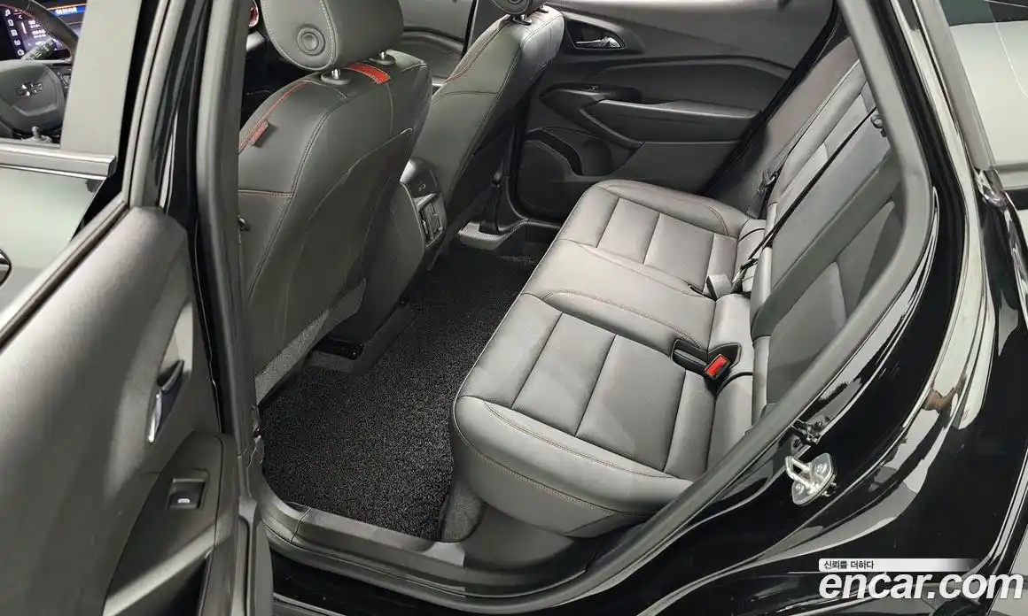 Chevrolet Trax 2024 1.2 автомат (гидро), фото 11