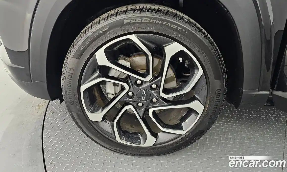 Chevrolet Trax 2024 1.2 автомат (гидро), фото 5