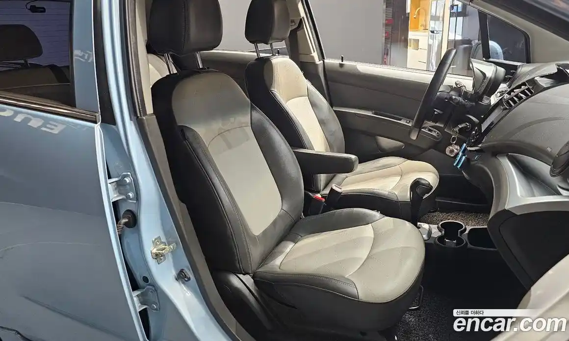 Chevrolet Spark 2013 1.0 автомат (гидро), фото 12