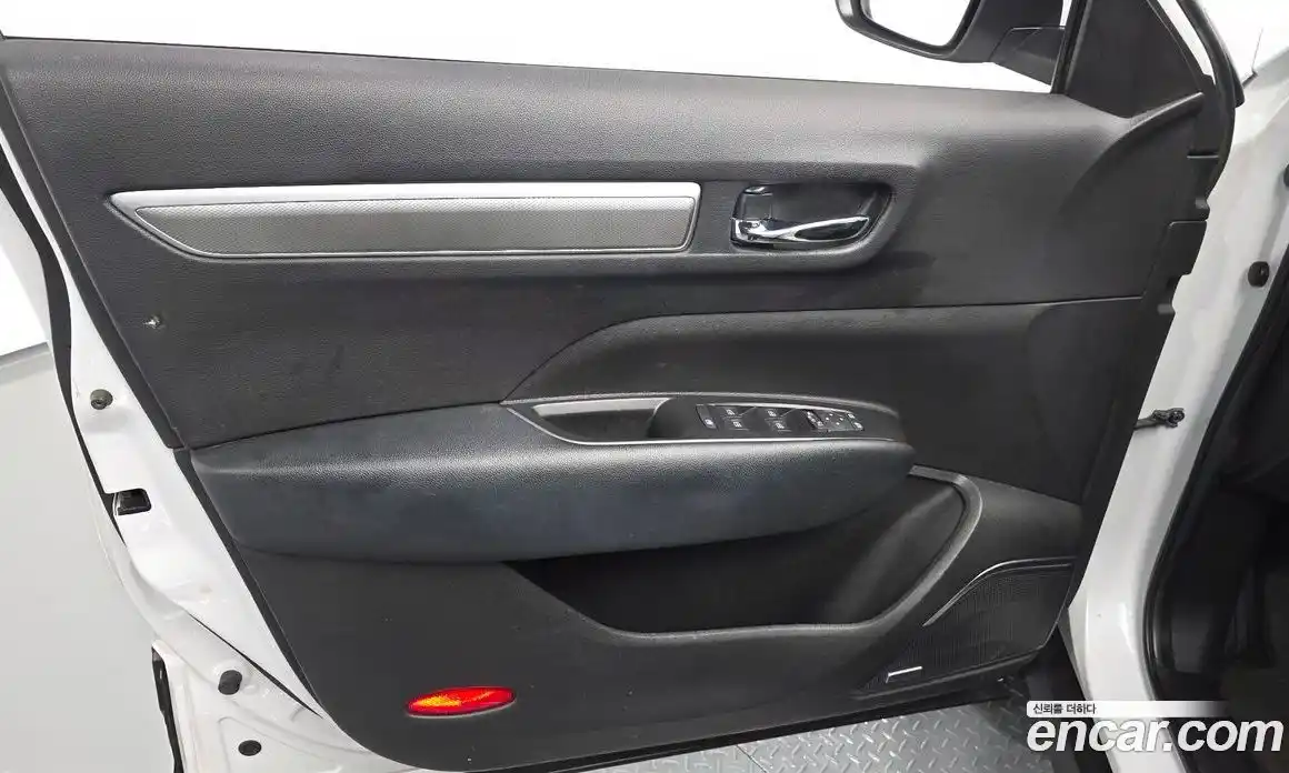 Renault QM6 2021 2.0 гидро, фото 14