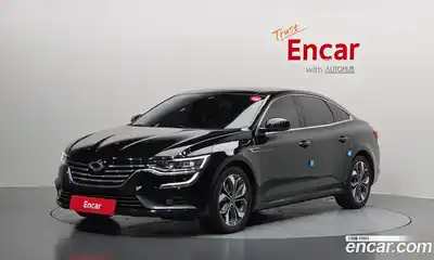 Renault SM6