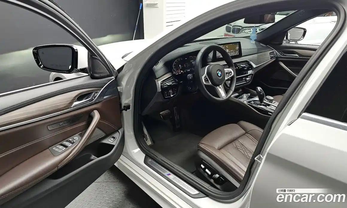 BMW 5 серия 2020 2.0 автомат (гидро), фото 12
