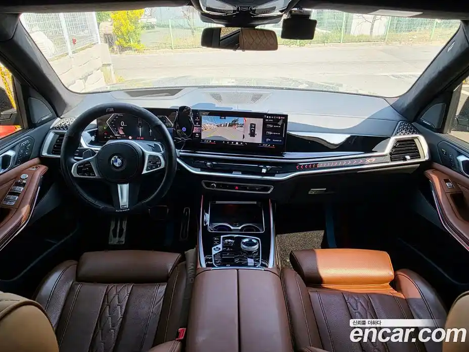 BMW X7 2024 3.0 автомат (гидро), фото 6