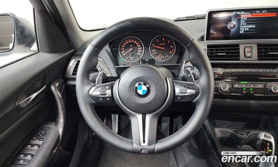 BMW 1 серия 2017 2.0 автомат (гидро), фото 13
